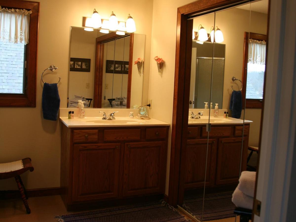 Sweetfern Inn (Adults Only) Clare Exteriör bild