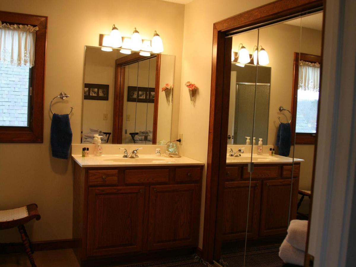 Sweetfern Inn (Adults Only) Clare Exteriör bild